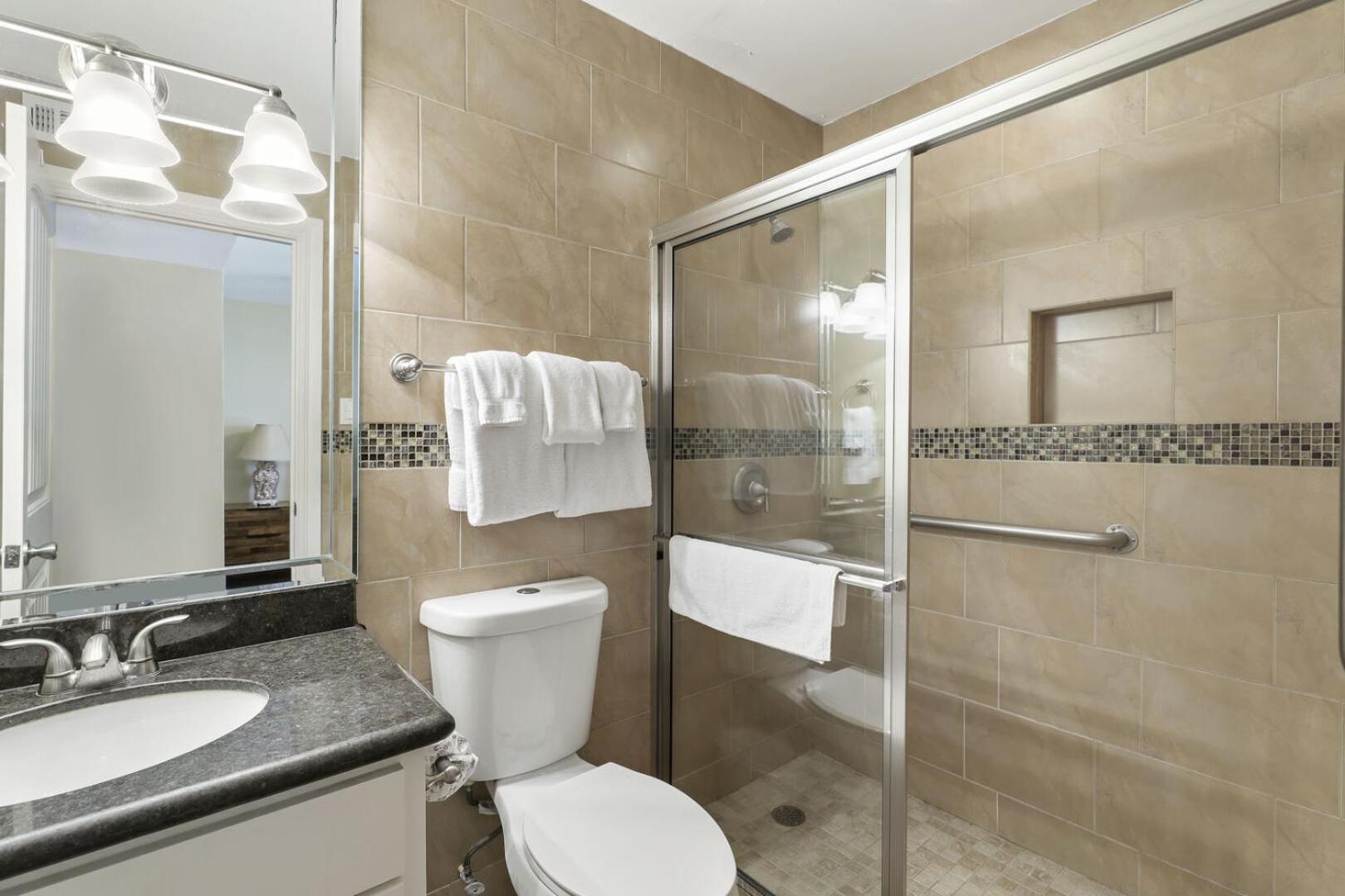 Ground Floor Beachfront Beauty! Steps To The Beach And Pool South Padre Island Δωμάτιο φωτογραφία